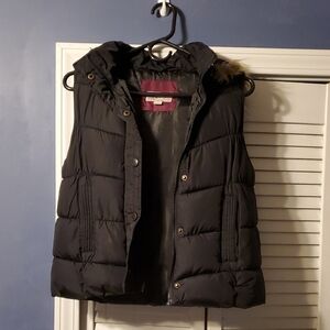 Arizona Jean Company Hooded Black Puffer Vest